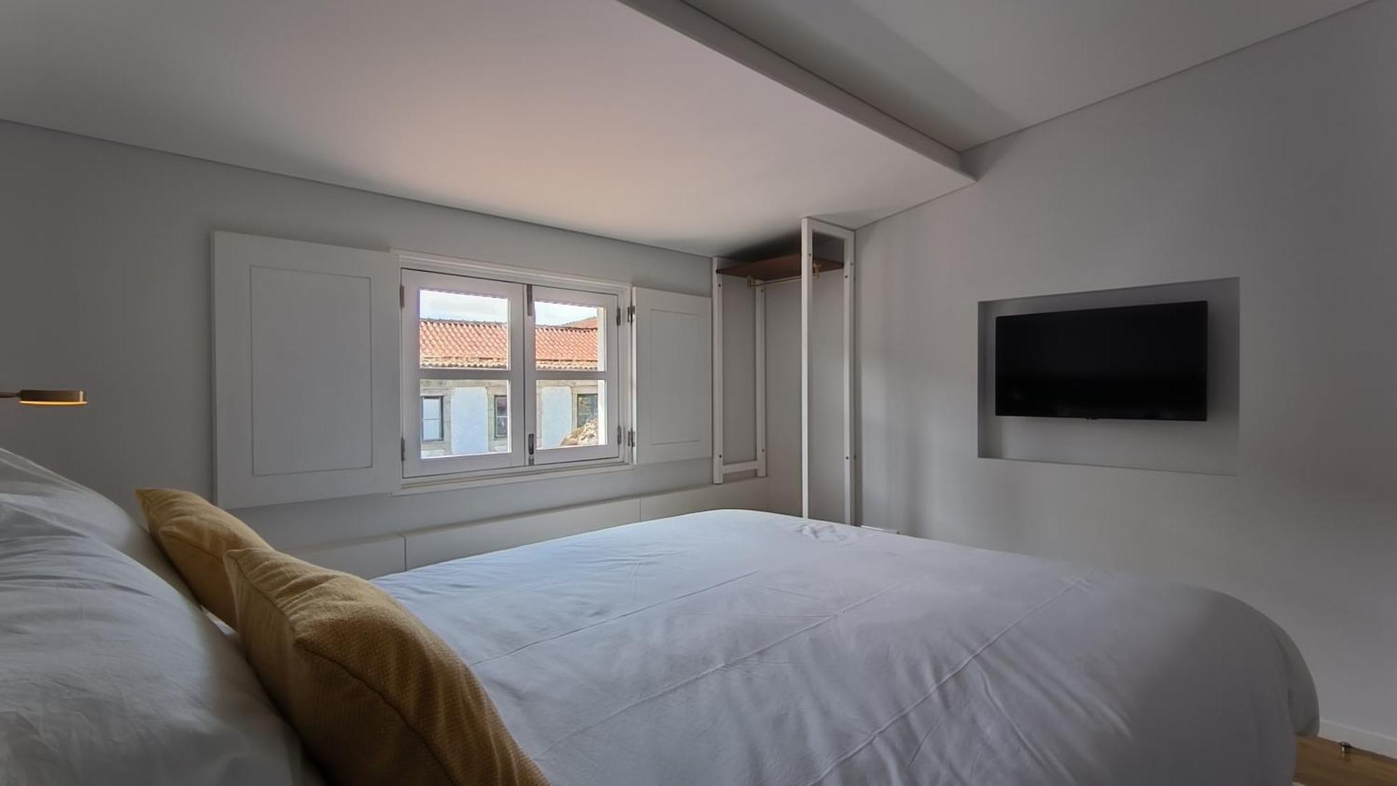 Domi Suites & Studios 吉马良斯 外观 照片